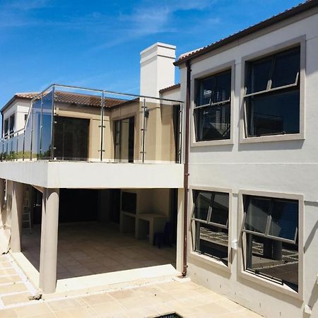 Harbour Close Boutique Villa ケープタウン エクステリア 写真