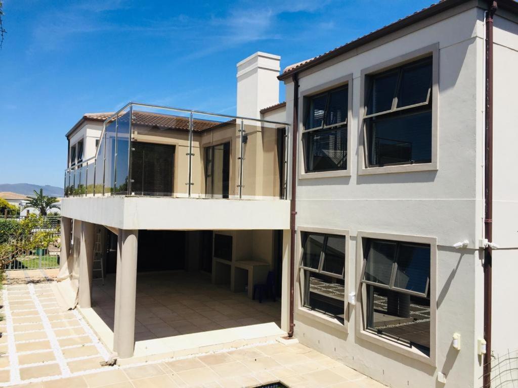 Harbour Close Boutique Villa ケープタウン エクステリア 写真