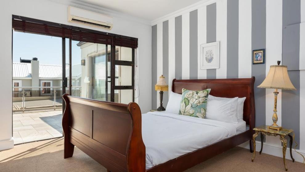 Harbour Close Boutique Villa ケープタウン エクステリア 写真